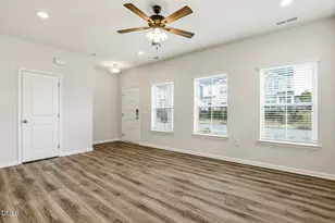 949 Robbie Jackson Ln, Fuquay Varina, NC 27526 - Photo 10