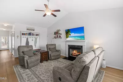 8 Scooter Circle, Four Oaks, NC 27524 - Photo 4