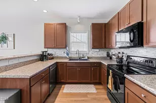 8 Scooter Cir, Four Oaks, NC 27524 - Photo 8