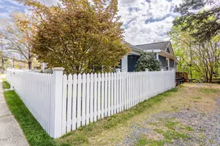 2203 Chapel Hill Rd, Durham, NC 27707 - Photo 24