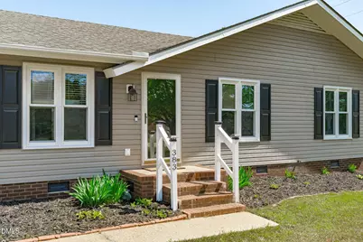 383 S Church Street, Coats, NC 27521 - Photo 6