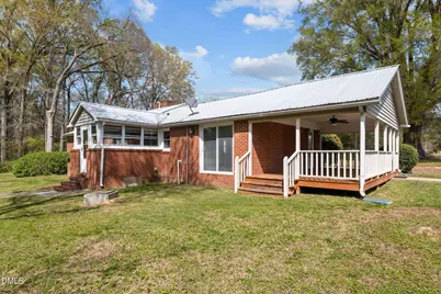 2251 Castle Rock Farm Road, Pittsboro, NC 27312 - Photo 2