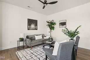 1826 Grassy Falls Ln, Wendell, NC 27591 - Photo 6
