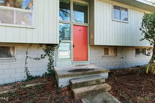 4332 Woodlawn Dr, Raleigh, NC 27616 - Photo 6