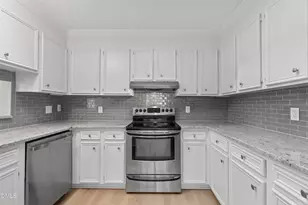 202 Beechtree Dr, Cary, NC 27513 - Photo 8