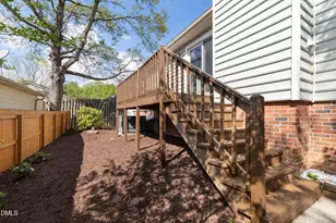 202 Beechtree Dr, Cary, NC 27513 - Photo 26