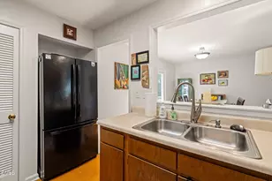 110 Joanne Cir, Cary, NC 27513 - Photo 16