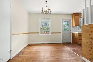 2506 Crestline Ave, Raleigh, NC 27603 - Photo 4