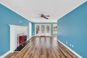 1005 Autumnwood Cir, Apex, NC 27502 - Photo 6