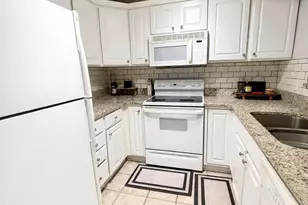 1211 Westview Ln, Raleigh, NC 27605 - Photo 2