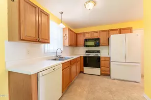 1321 E Turret Ct, Fuquay-Varina, NC 27526 - Photo 8