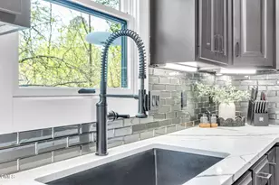 4829 Little Falls Dr, Raleigh, NC 27609 - Photo 16