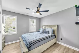 4829 Little Falls Dr, Raleigh, NC 27609 - Photo 32