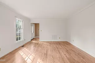 6115 Winthrop Dr, Raleigh, NC 27612 - Photo 16