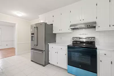 6115 Winthrop Drive, Raleigh, NC 27612 - Photo 8