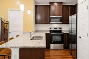 2113 Rockface Wy, Durham, NC 27703 - Photo 4