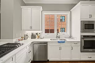 225 Meadowmont Ln, Chapel Hill, NC 27517 - Photo 8