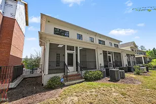 225 Meadowmont Ln, Chapel Hill, NC 27517 - Photo 26