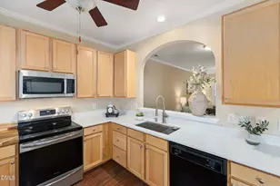 1131 Bungalow Park Dr, Apex, NC 27502 - Photo 4