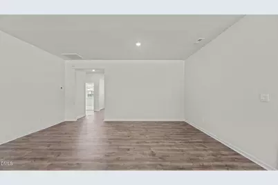 405 Conifer Street, Sanford, NC 27332 - Photo 8