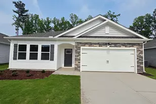 405 Conifer St, Sanford, NC 27332 - Photo 1