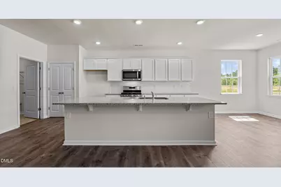 405 Conifer Street, Sanford, NC 27332 - Photo 4