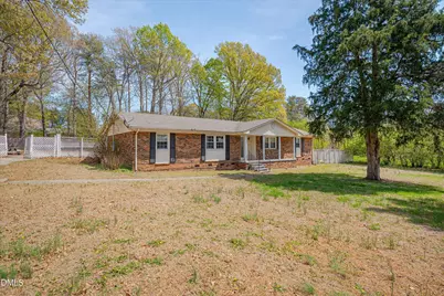 2516 Evergreen Avenue, Burlington, NC 27217 - Photo 2