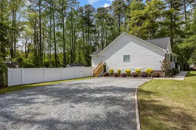 127 Phyllis Drive, Benson, NC 27504 - Photo 34