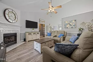 127 Phyllis Dr, Benson, NC 27504 - Photo 8