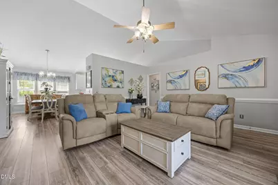 127 Phyllis Drive, Benson, NC 27504 - Photo 10