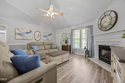 127 Phyllis Drive, Benson, NC 27504 - Photo 6