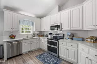 127 Phyllis Dr, Benson, NC 27504 - Photo 14