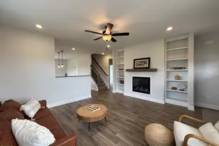 129 Cinnabar St, Clayton, NC 27520 - Photo 2