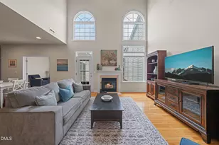 108 Alden Village Ct, Cary, NC 27519 - Photo 8