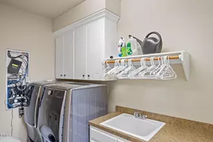 105 Glade Park Rd, Cary, NC 27518 - Photo 36