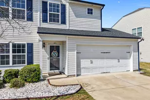 4813 Cutstone Ct, Raleigh, NC 27610 - Photo 2