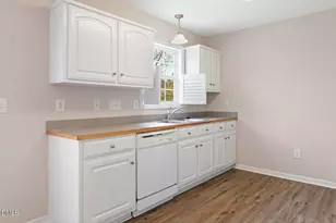 202 E Sebastian Ct, Mebane, NC 27302 - Photo 14