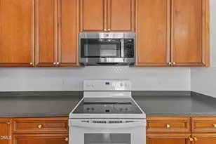 1129 Steelhorse Dr, Fuquay-Varina, NC 27526 - Photo 24