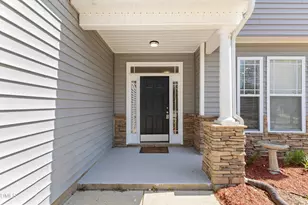 1129 Steelhorse Dr, Fuquay-Varina, NC 27526 - Photo 2