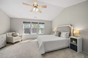 8306 Chimneycap Dr, Raleigh, NC 27613 - Photo 20