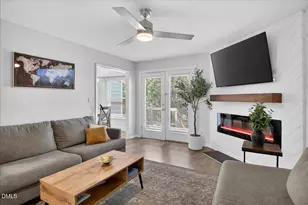 519 Oak Run Dr, Raleigh, NC 27606 - Photo 8