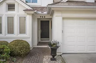 743 Crabtree Crossing Pkwy, Cary, NC 27513 - Photo 16