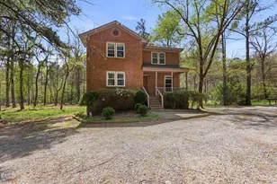 373 Umstead Dr, Chapel Hill, NC 27516 - Photo 46