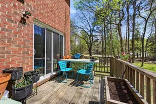 373 Umstead Dr, Chapel Hill, NC 27516 - Photo 34