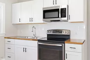 510 Delaware Ave, Burlington, NC 27217 - Photo 8