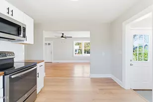 510 Delaware Ave, Burlington, NC 27217 - Photo 10