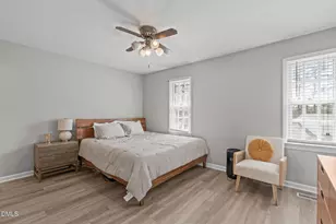 105 Greenmont Ln, Cary, NC 27511 - Photo 14