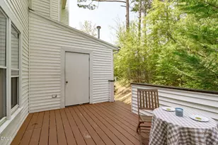 105 Greenmont Ln, Cary, NC 27511 - Photo 24