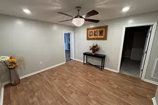 325 Tuskegee Dr, Laurinburg, NC 28352 - Photo 8