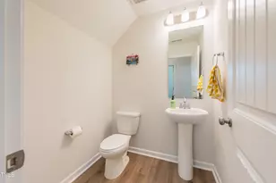 2011 Magnolia Tree Ln, Durham, NC 27703 - Photo 18